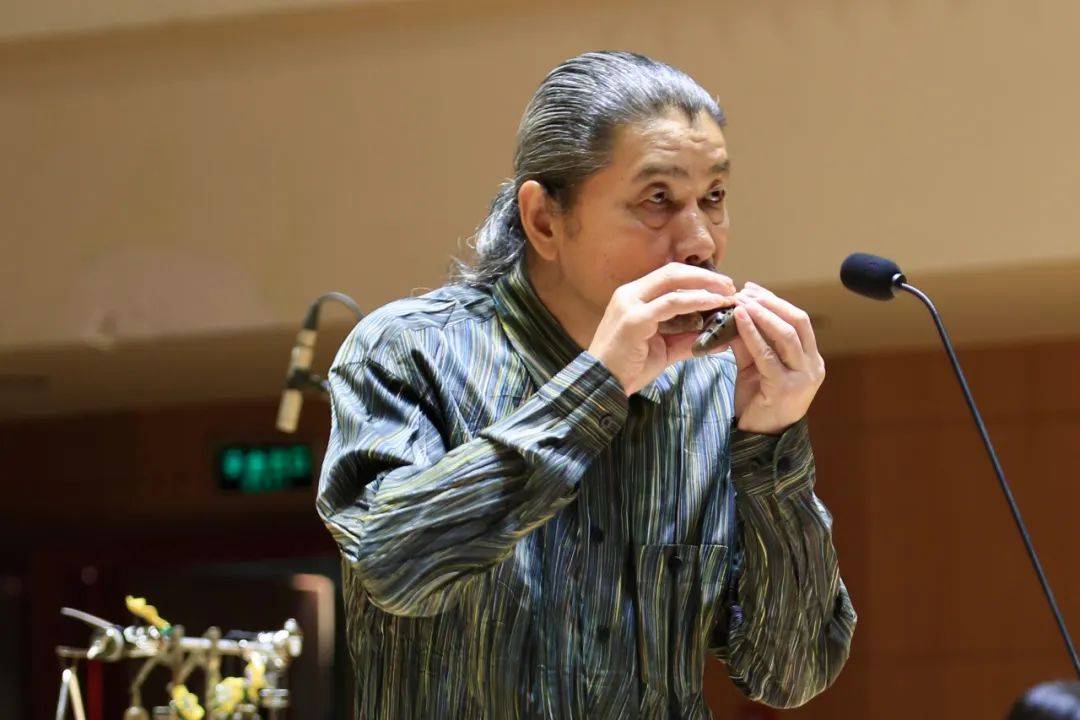 国宝级陶笛演奏大师宗次郎亲临甬城,治愈之音洗涤