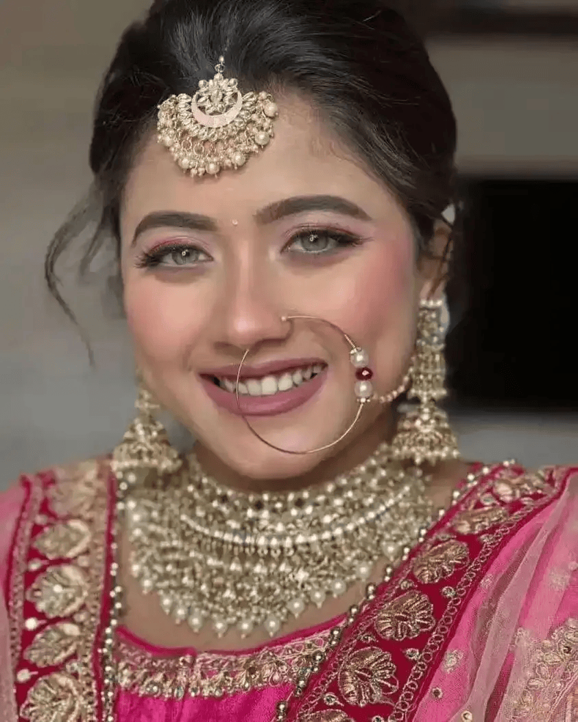 6年前火爆全网的印度美少女,如今已胖若两人