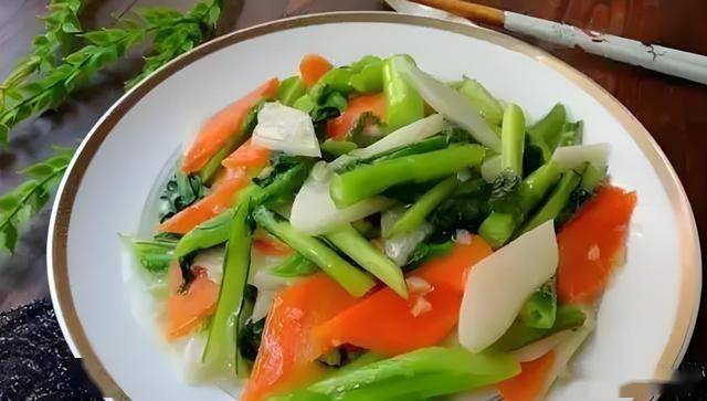 不可错过的春季养生菜，做法大揭秘，春季时令蔬菜，打造健康美味菜肴