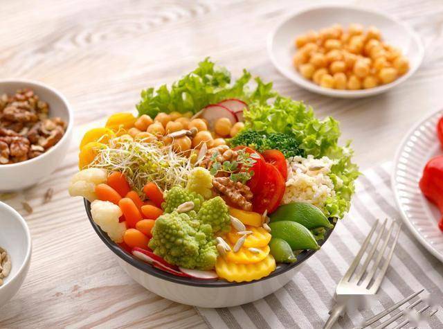揭秘 45 岁以上人群防食管癌的饮食秘诀