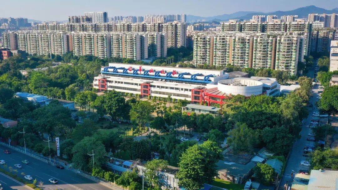 岭南数字创意大厦：崛起的文化创意新高地 探秘岭南数字创意大厦：主流媒体变革新地标