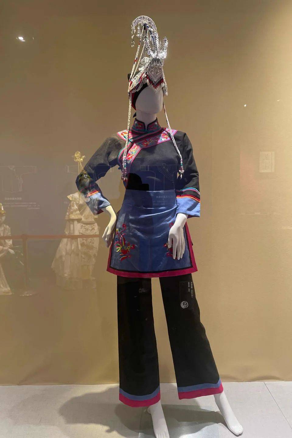 畲族_活动_服饰