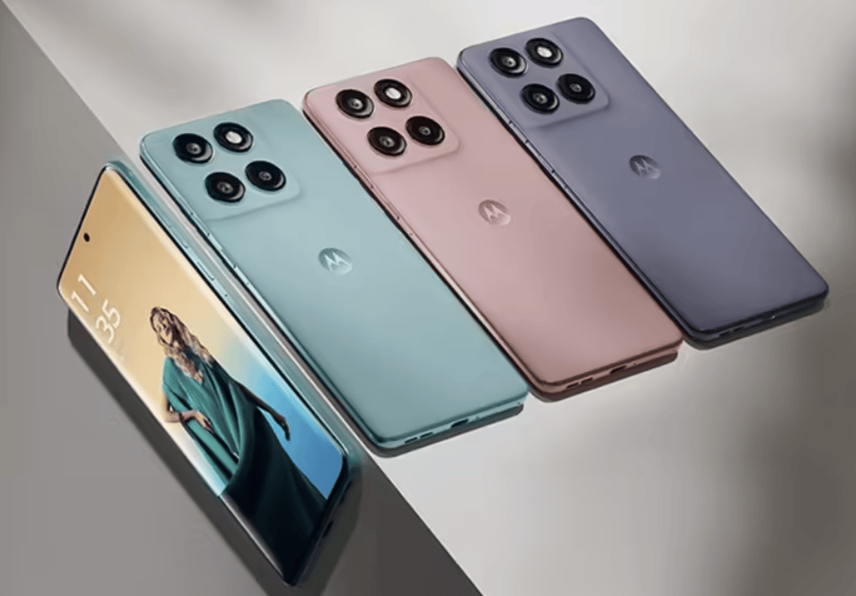 星空体育网址曝摩托罗拉Razr 60 Ultra折叠手机明天发卖一万多(图3)