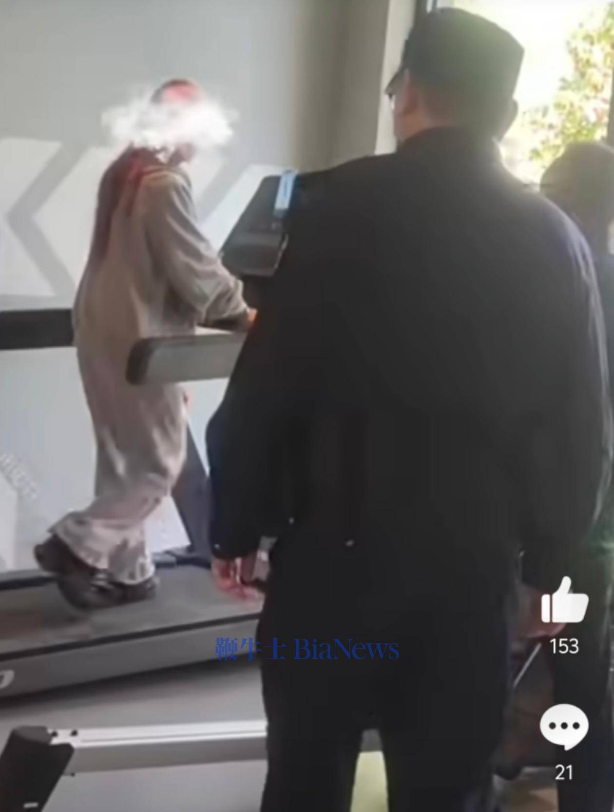 千万粉网红「刀小刀」回应被警察带走