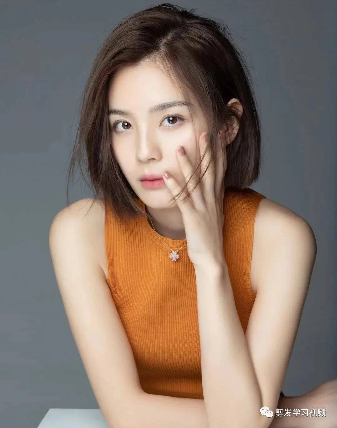 春夏发型来了短发这样剪超减龄