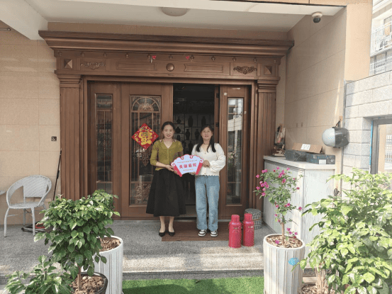 晋熙镇 “美丽庭院”扮靓和美乡村环球360网址(图1)