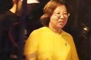 与郭德纲离婚,远赴日本打工的郭麒麟亲妈胡中惠,现在怎么样了_王惠_事业_天津