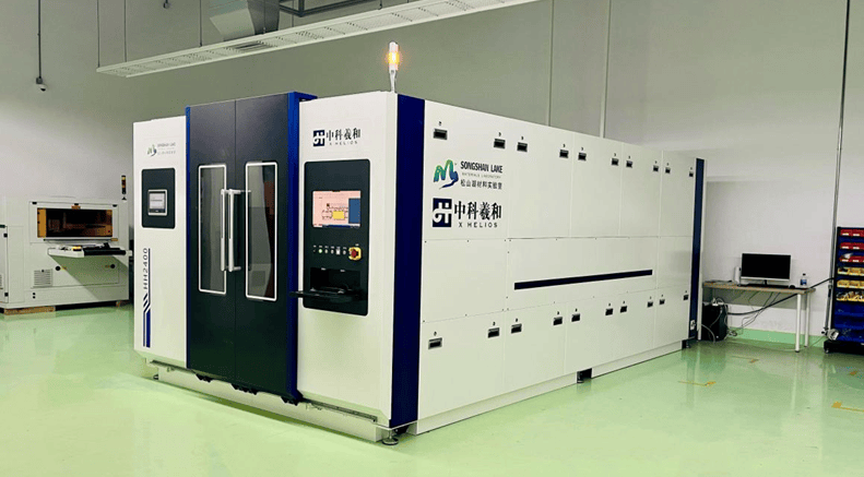 该企业gw级钙钛矿激光划刻设备顺利出货头部客户!