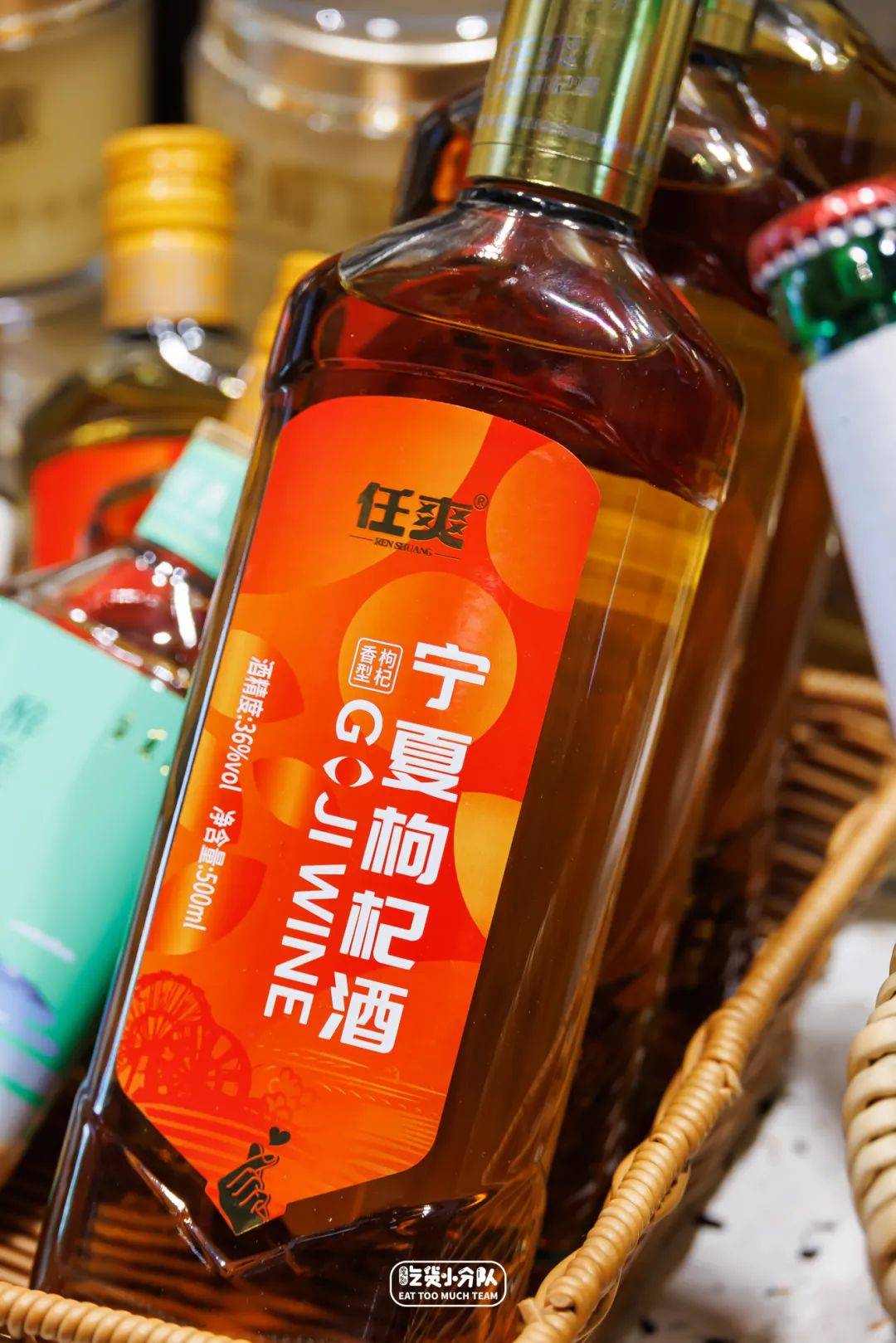 在这里可以吃手抓羊排嗦西北面条买宁夏特产一条龙服务一应俱全