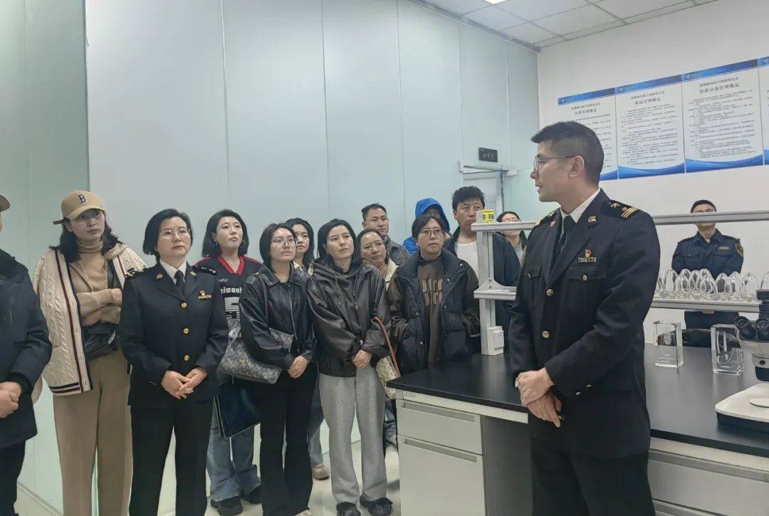 成都安全教育网_成都海关国门安全科普讲解_成都海关国家安全教育活动