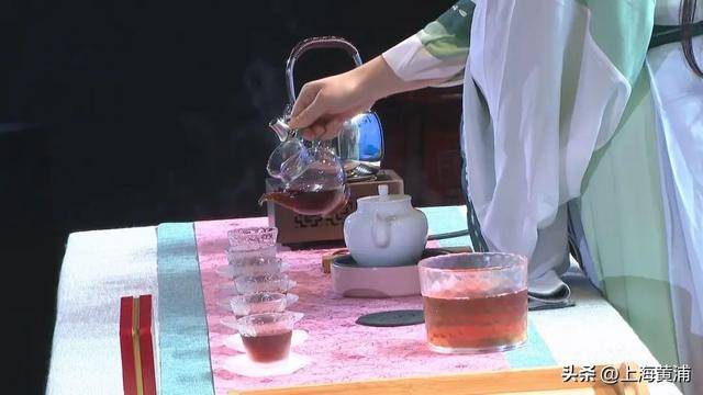 泛亚电竞官网申城茶香氤氲第一食品茶文化节拉开序幕(图3)