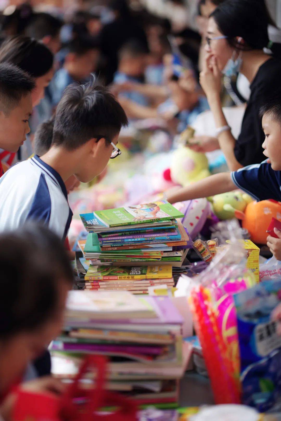 【务本教育 幸福白沙】童趣市场 ,点亮童年