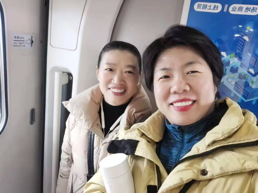 凤凰联盟app百姓声音丨致敬劳动者：月嫂向仕香的北漂人生(图1)