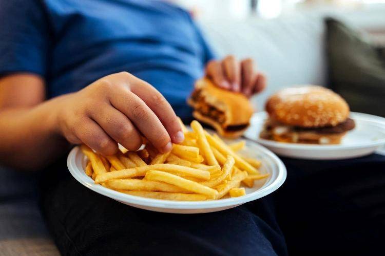 一天中有2个“发胖时刻” 再饿也要管住嘴_饮食_食物_控制