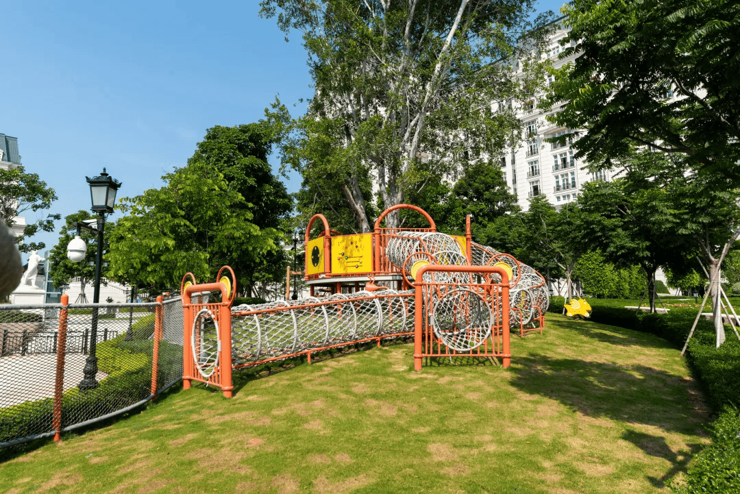 咫尺碧海沙滩的"凡尔赛宫",享n多亲子玩乐和乐园!