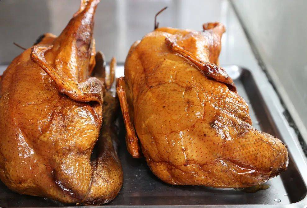 从黄瓜酸烧鸭粉到烧肉 :肇庆封开平岗圩日非遗美食绘就烟火乡情