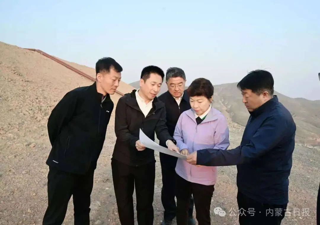 王莉霞在赤峰市调研深入贯彻中央八项规定精神学习教育及重点工作开展情况