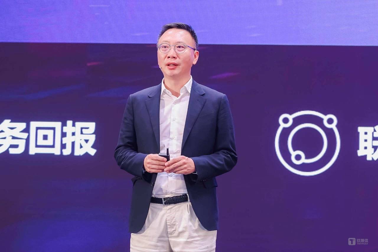 From Cautious Observer to Full-Stack AI Challenger: Why Lenovo Bets Big on Super Intelligent Agents