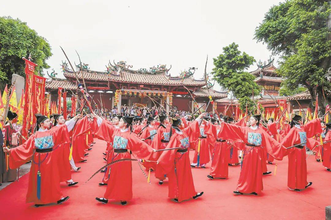 【七绝】《天后流芳》庄灿煌