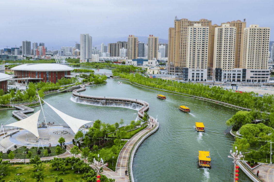 库尔勒同绘文明画卷激荡满城新风