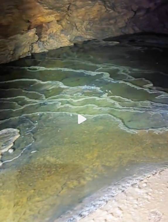 湖南慈利回应“粪水排溶洞”：对涉嫌失职渎职者启动责任倒查