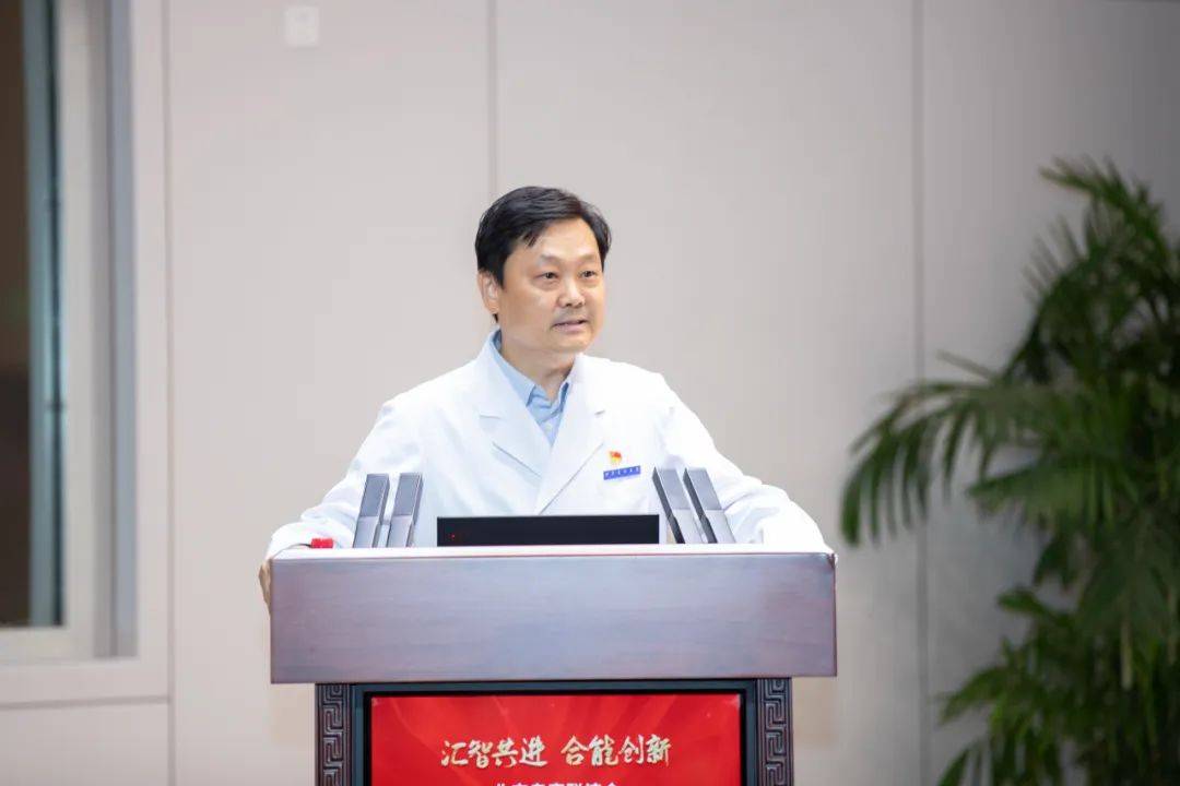 关于北京友谊医院、密云区网上代挂专家的信息