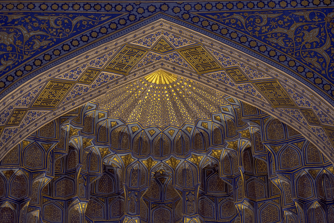 图片[4]-到免签的中亚小国，做一场极繁主义的梦 -华闻时空