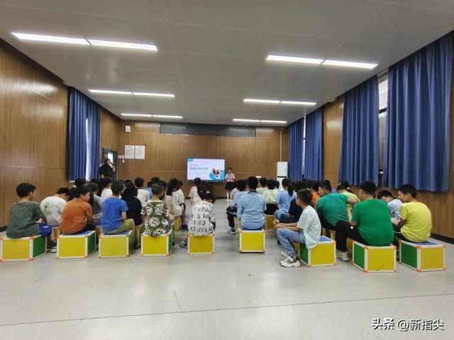小学生法律常识顺口溜_湖南未成年人法治教育_小学生法律知识普及