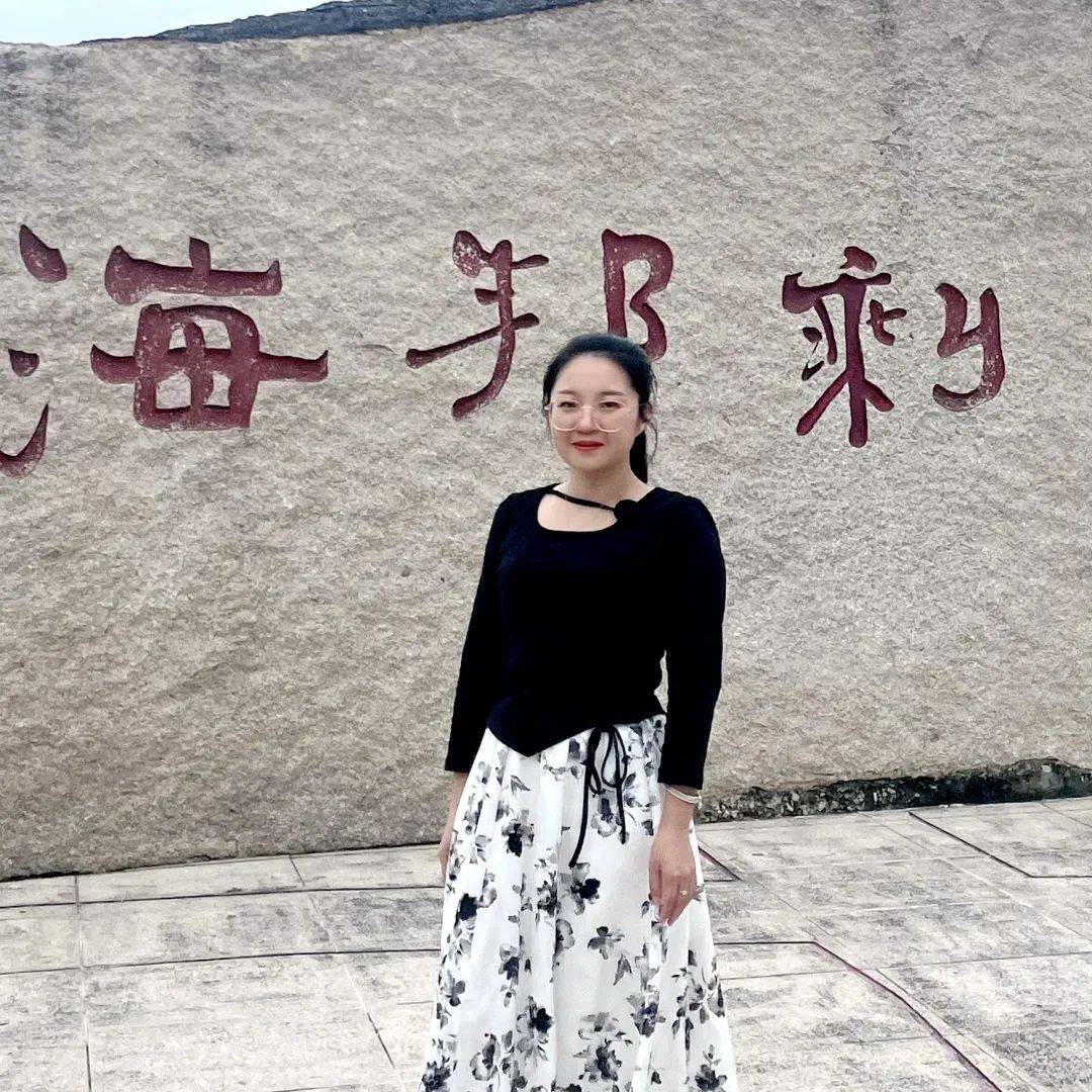 主教练:吴莉娟队员介绍:华东师范大学理学硕士,一级教师,泉州五中生物