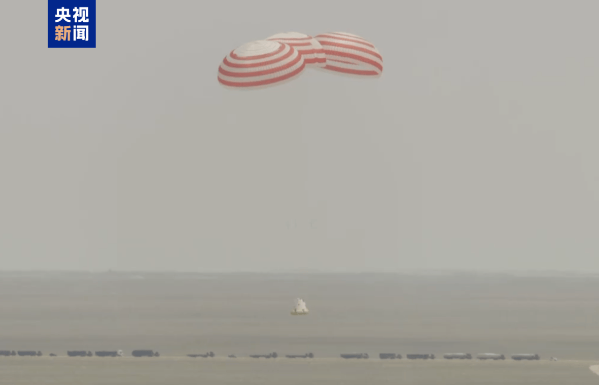 祝贺！梦舟载人飞船零高度逃逸飞行试验成功