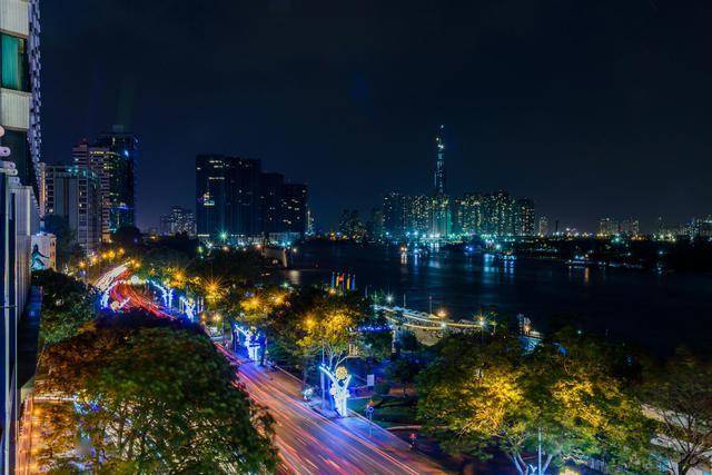 越南吸引外资势头强劲，多领域成投资热点