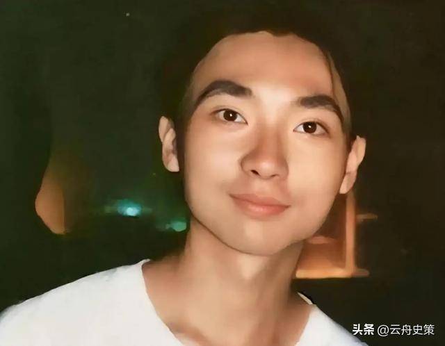 康辉：我高考分数远超清北，却被人暗中顶替，依靠父亲查明真相！