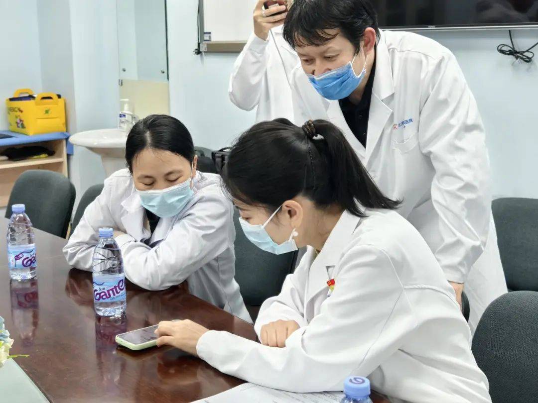 关于北京世纪坛医院、价格亲民,性价比高号挂号号贩子实力办事的信息