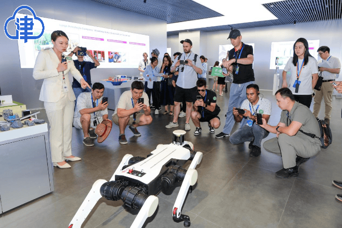 【津云镜头】中外媒体聚焦：天津彰显科技硬核实力