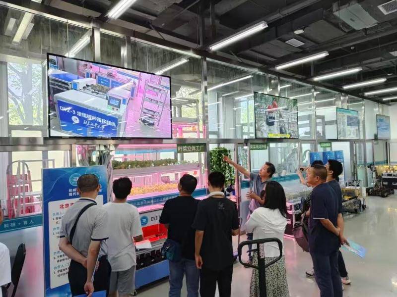 2023香港今晚开奖记录:北工大今年扩招10% 超3000考生和家长赶赴校园开放日