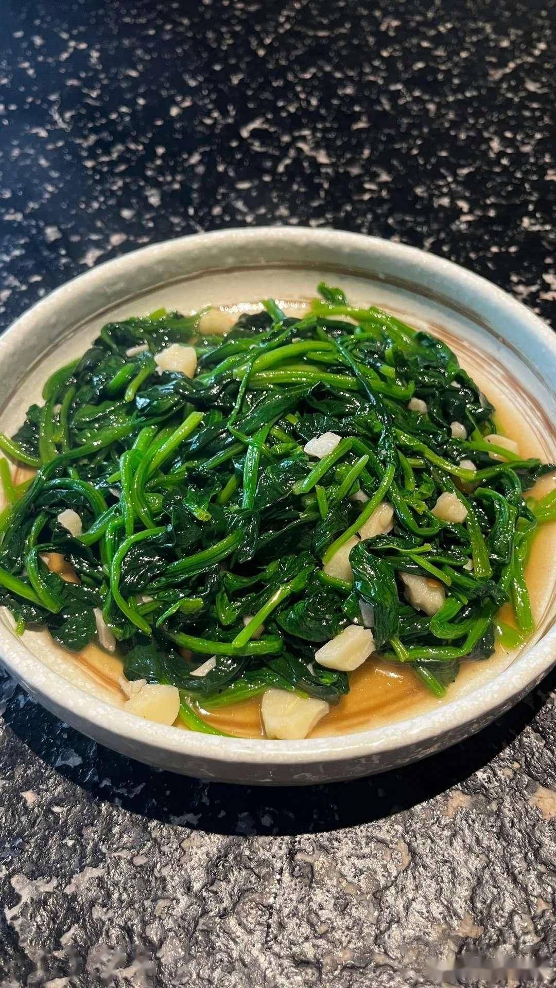 菠菜好吃又营养的做法大揭秘！买菠菜、处理