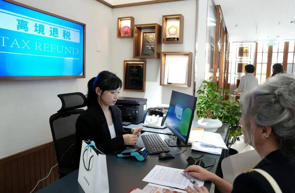 “来华扫货”新风尚 