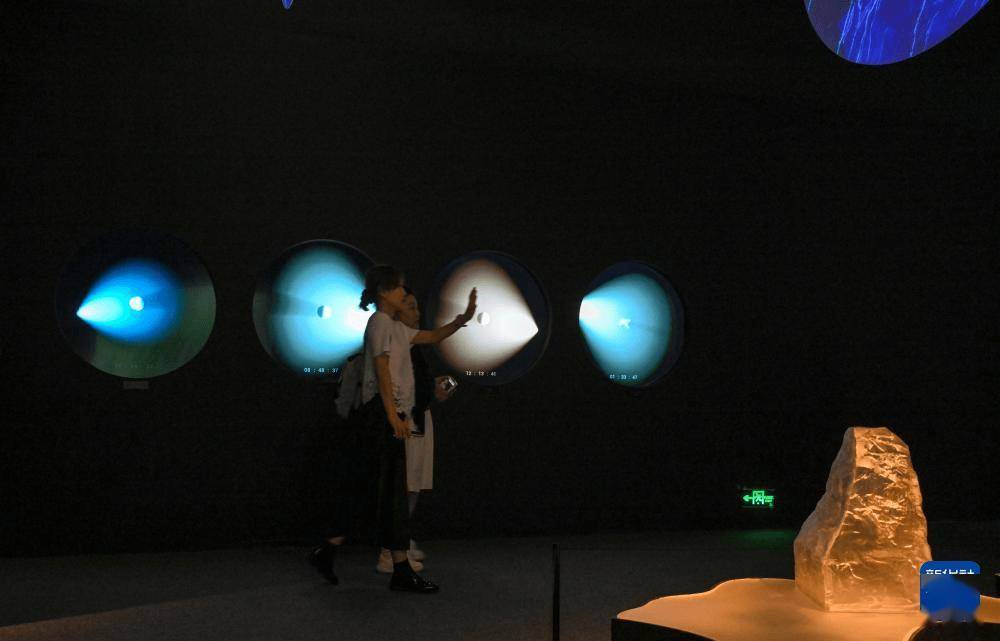 “宇宙考古：时空探索”展览在国博开幕