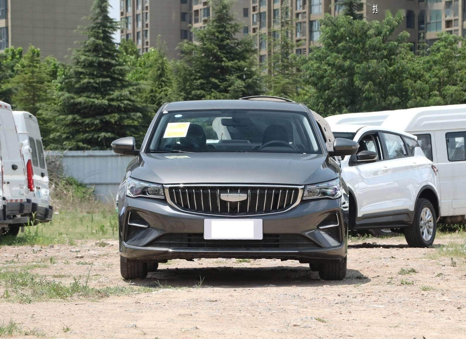 吉利帝豪400万纪念款到店,7月9日上市,外观经典,或不超7万起售