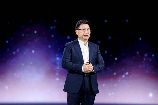 享界发布全新车标，S9夺30万以上新能源轿车销量冠军
