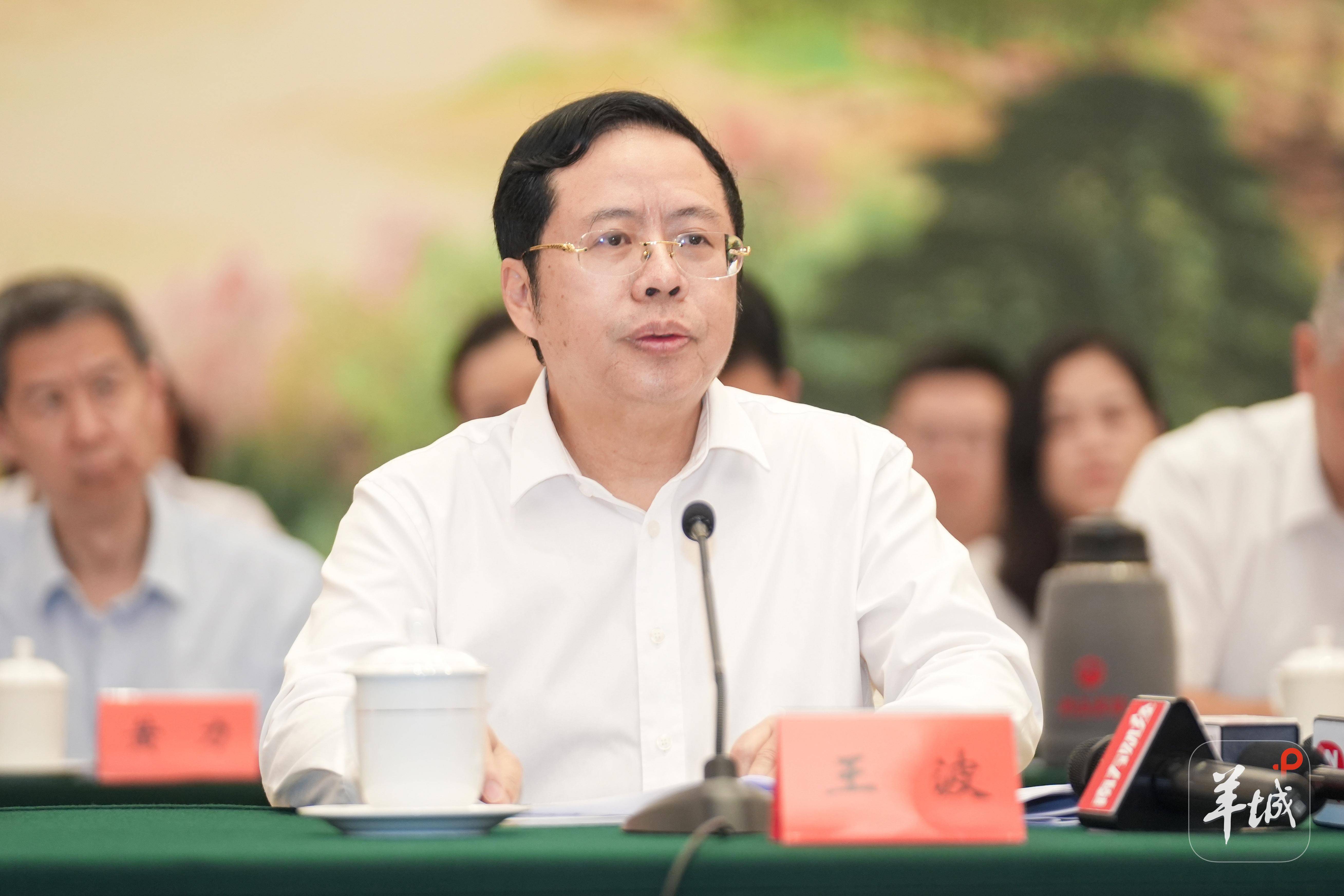 广东人大：建议制定促进人工智能与机器人产业发展等相关专项立法计划
