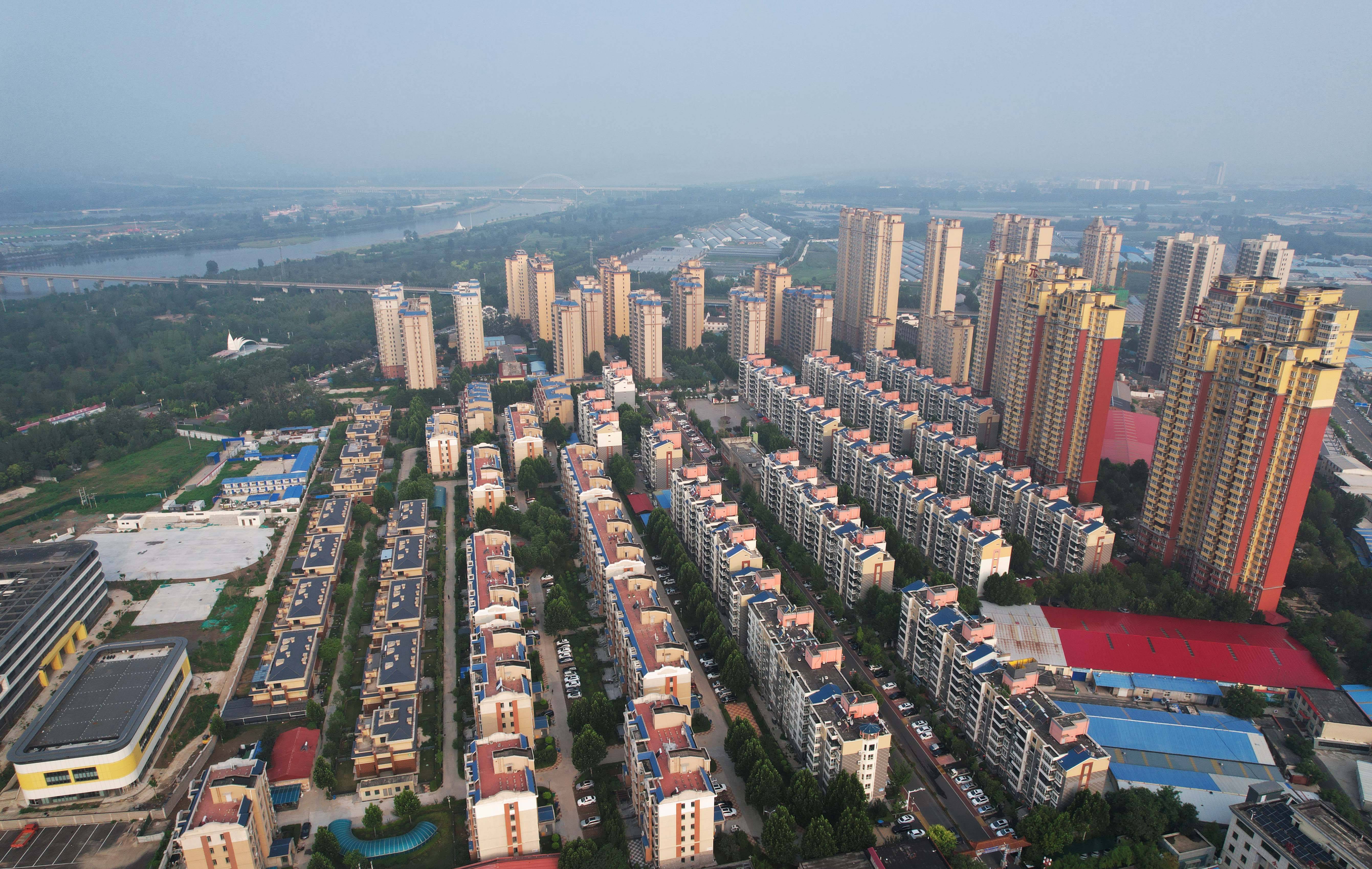 塔元庄里的"全家福"