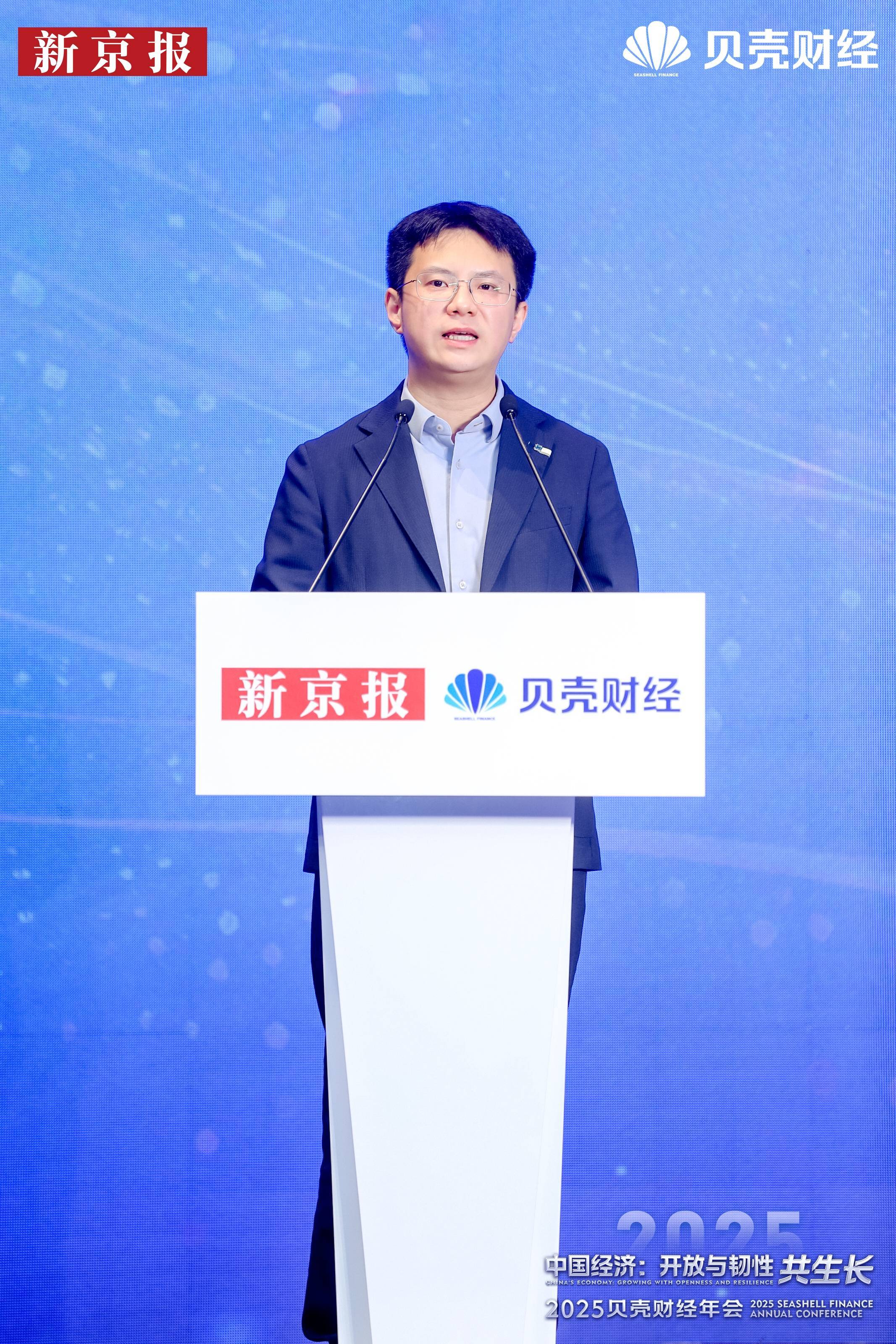 银河通用王鹤：要善于运用合成数据推动人形机器人大规模落地应用