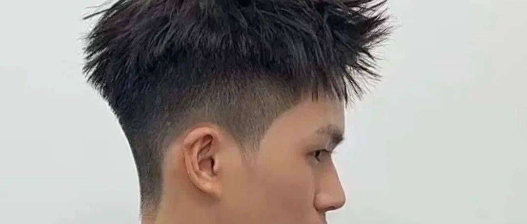 时尚达人必备！摩根前刺， 男生颜值逆袭密码_发型_头顶_效果