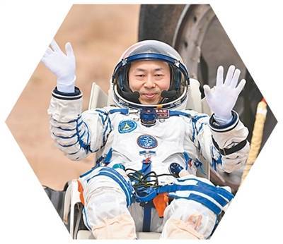 神舟十九号航天员：183天太空之旅，传承航天精神，逐梦星河更深处