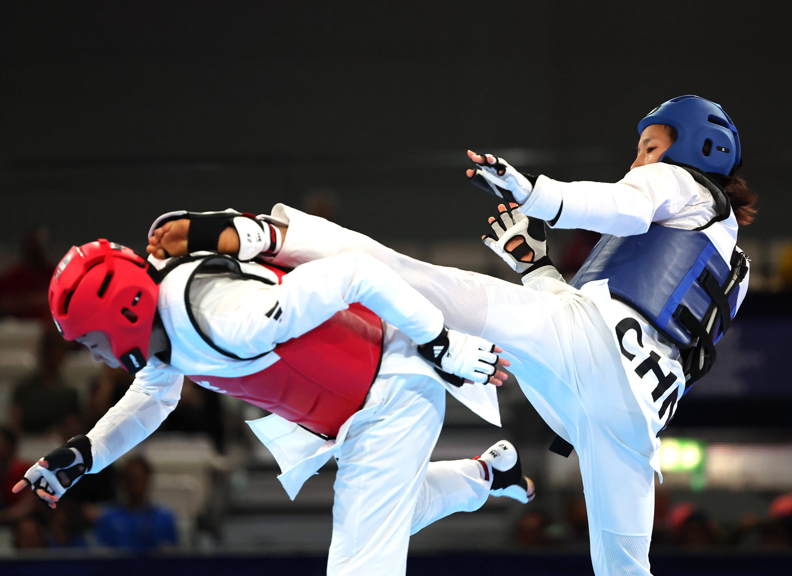 —郭清夺得跆拳道女子53公斤级冠军