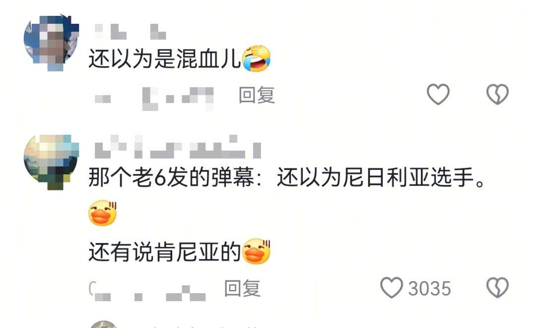 9岁网球女孩因训练晒黑走红，父亲解释肤色问题，偶像是郑钦文