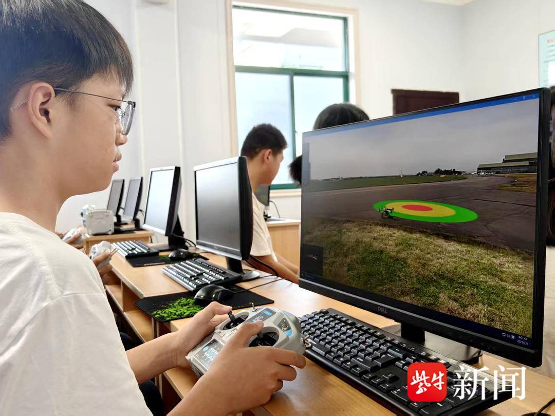 扬州江都暑期国防教育铸造少年“钢铁脊梁”