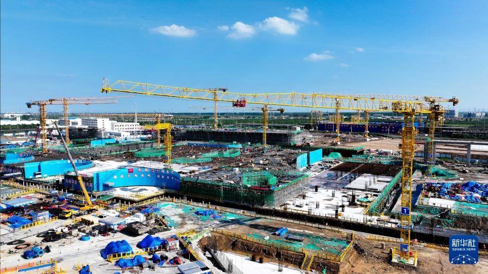 津潍高铁东营高铁站现代综合客运枢纽建设忙