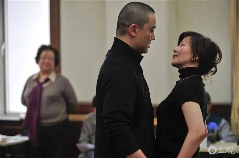 上海著名演员因病去世，年仅50岁，网友：不敢相信！